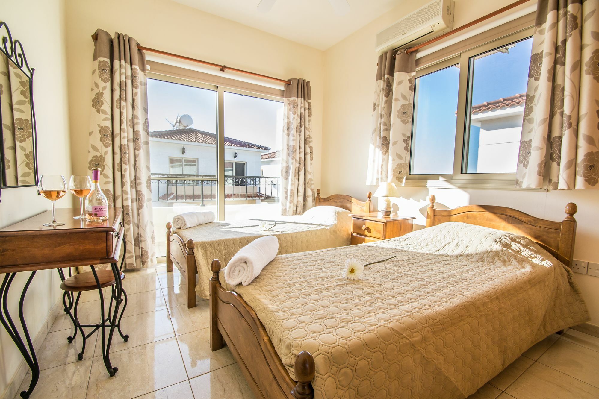 Kapparis Family Holidays Paralímni Extérieur photo